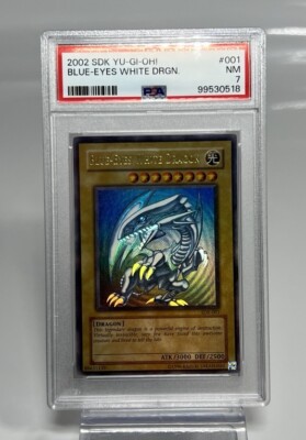 BLUE EYES WHITE DRAGON 2002 SDK YU-GI-OH YUGIOH CARD STRONG HOLO BLEED NM  PSA 7-image