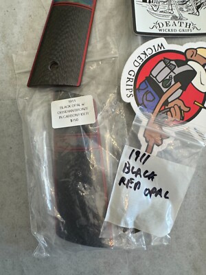 Wicked Grips- 1911 Black Opal w/ Obsidian Bronze, Carbon Fiber  w/ custom screws-image