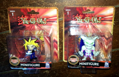 Yu-Gi-Oh! Minifigures with Exclusive Cards: YAMI YUGI & SUMMONED SKULL Figures!-image