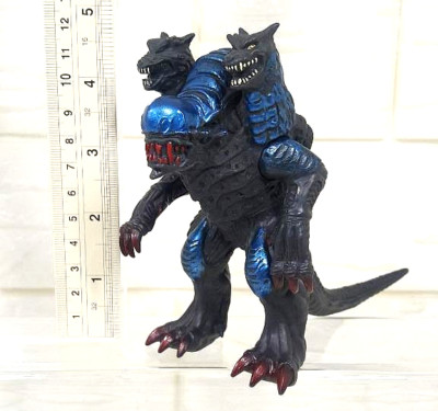ULTRAMAN KAIJU GODZILLA DARK GALBEROS SOFT FIGURE 5 
