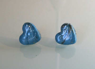Silver tone faux turquoise heart & gold matrix polymer clay stud earrings 5/8