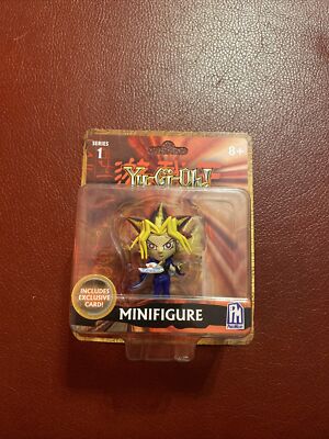 New 2020 Phat Mojo  Series 1 YuGiOh Yami Yugi Mini Figure W/ Card-image