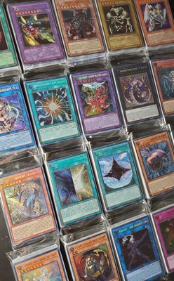 YUGIOH 100 CARD ALL HOLOGRAPHIC HOLO FOIL COLLECTION LOT! SUPER, ULTRA, SECRETS!-image