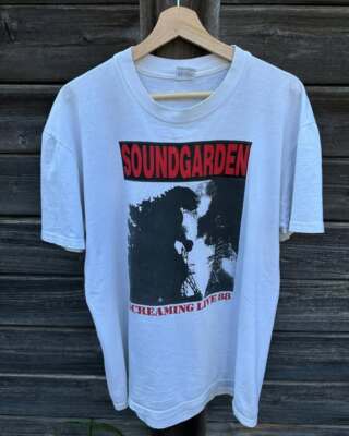 Soundgarden SCREAMING LIVE “Godzilla” White Unisex Tshirt KH14967-image