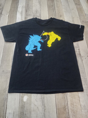 American Red Cross Godzilla X Kong New Empire T-shirt Size Large Unbranded-image