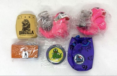 Godzilla Retro Goods Set 1994-95 Plush Bag Badge Stamp Toy Theratologist-image