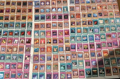 20 YUGIOH CARDS MYSTERY LOT COLLECTION RARE AND 1ST EDITION-image