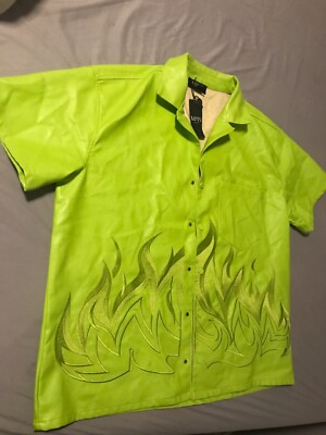 Casual Men green button up small shirt good condition!-image
