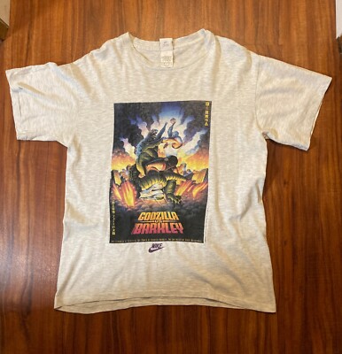 Rare VTG NIKE Charles Barkley vs Godzilla 1992 T Shirt 90s SIZE L SWOOSH-image