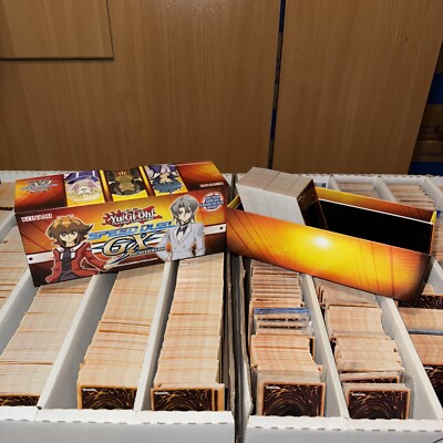 🔥 Yugioh 250 Mixed Cards Lot  + Speed Duel GX Storage Box | Commons/Rares/Holo-image
