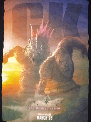 VINTAGE 2024 GODZILLA & KING KONG PROMO T SHIRT...SIZE SMALL.  18 PITS-image
