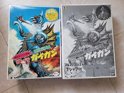 GIGAN BANDAI 2001 REISSUE OF BULLMARK MODEL KIT WITH T-SHIRT Godzilla Manda -image