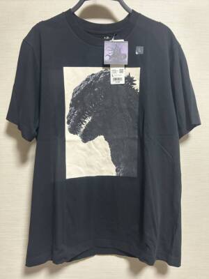 UNIQLO Japan Heroes Universe UT Graphic T-Shirt Shin Godzilla Black Size L-image