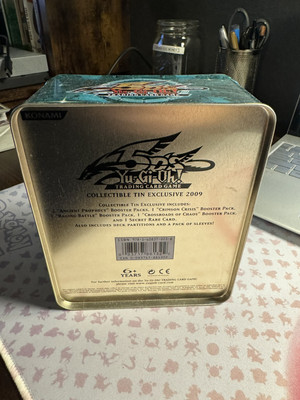 YuGiOh 2009 teal collectors tin (Missing lid)-image