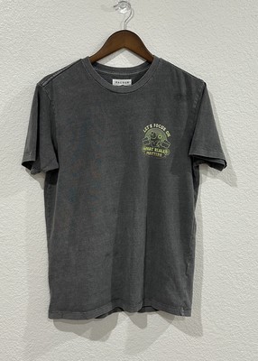 Pac Sun Shirt Adult Medium Let’s Focus On What Realty Matters Graphic Mens-image