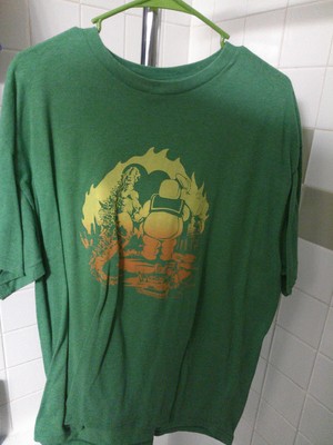 Size XL graphic T-shirt: Godzilla and the Stay-Puft Marshmallow Man-image