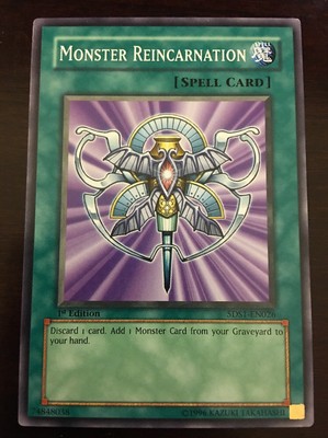 Monster Reincarnation 5DS1-EN026 Yugioh! 1st EdItion SPELL CARD Near Mint x1-image