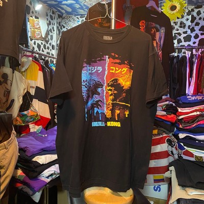 Rare Godzilla VS Kong 2ND T shirt Anime Comics-image