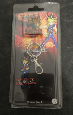 2002 Yu-Gi-Oh! Collectible Trading Pin and Key Tag Keychain-image