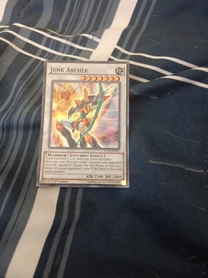 Yugioh Junk Archer - LC5D-EN037 - Super Rare - 1st Edition NM-image