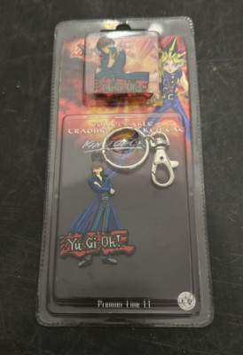 2002 Yu-Gi-Oh! Collectible Trading Pin and Key Tag Keychain-image