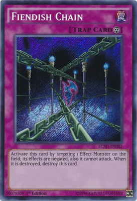 Near Mint x 1 Fiendish Chain - LC5D-EN082 - Secret Rare - 1st Edition LC5D Legen-image