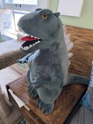 Godzilla 18” Jumbo Plush (UCC Distribution)-image