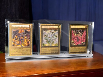3-Card Yu-Gi-Oh! 5Ds Acrylic Display Set - Gold Carbon Fiber Foil-image